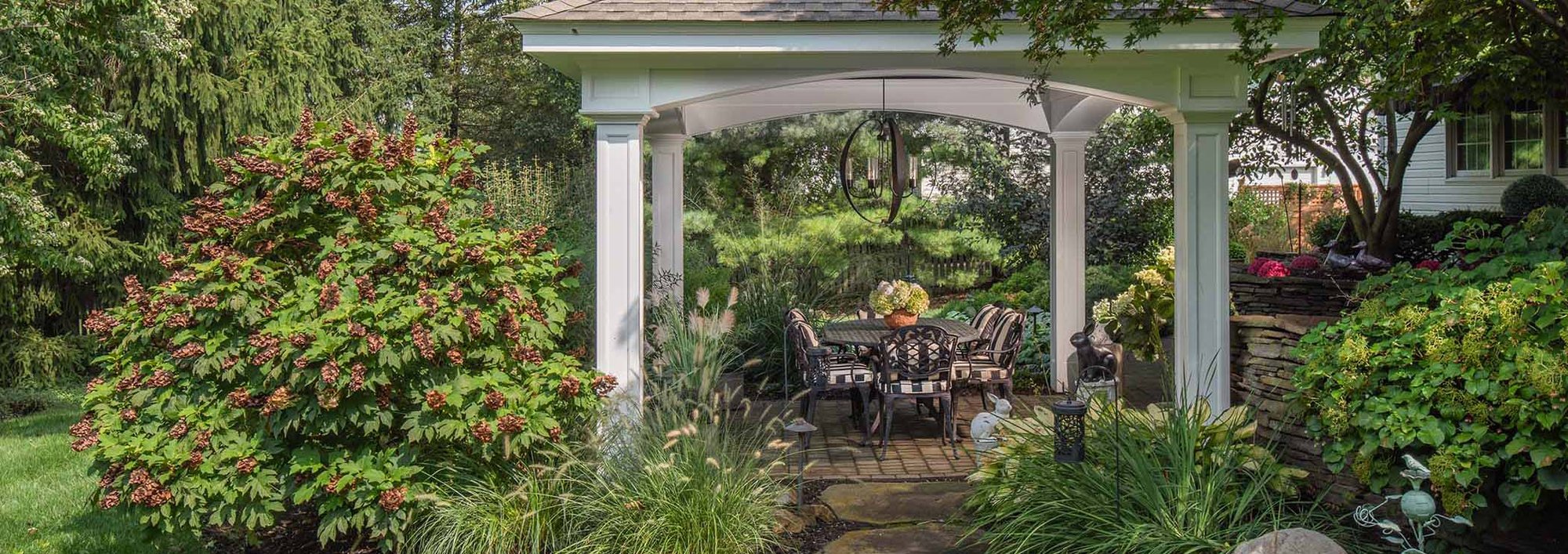 outdoor-living-spaces-banner