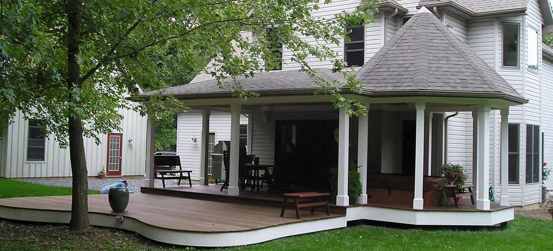 Covered Outdoor Living Space